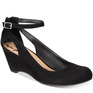 American Rag Women's Miley Wedge Heel